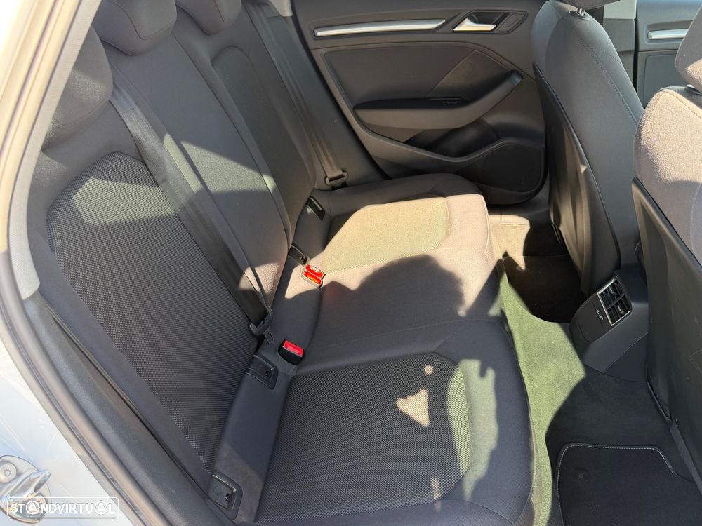 Audi A3 Sportback - 9