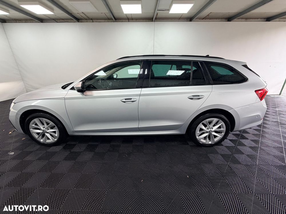 Skoda Octavia 2.0 TDI DSG Style - 12