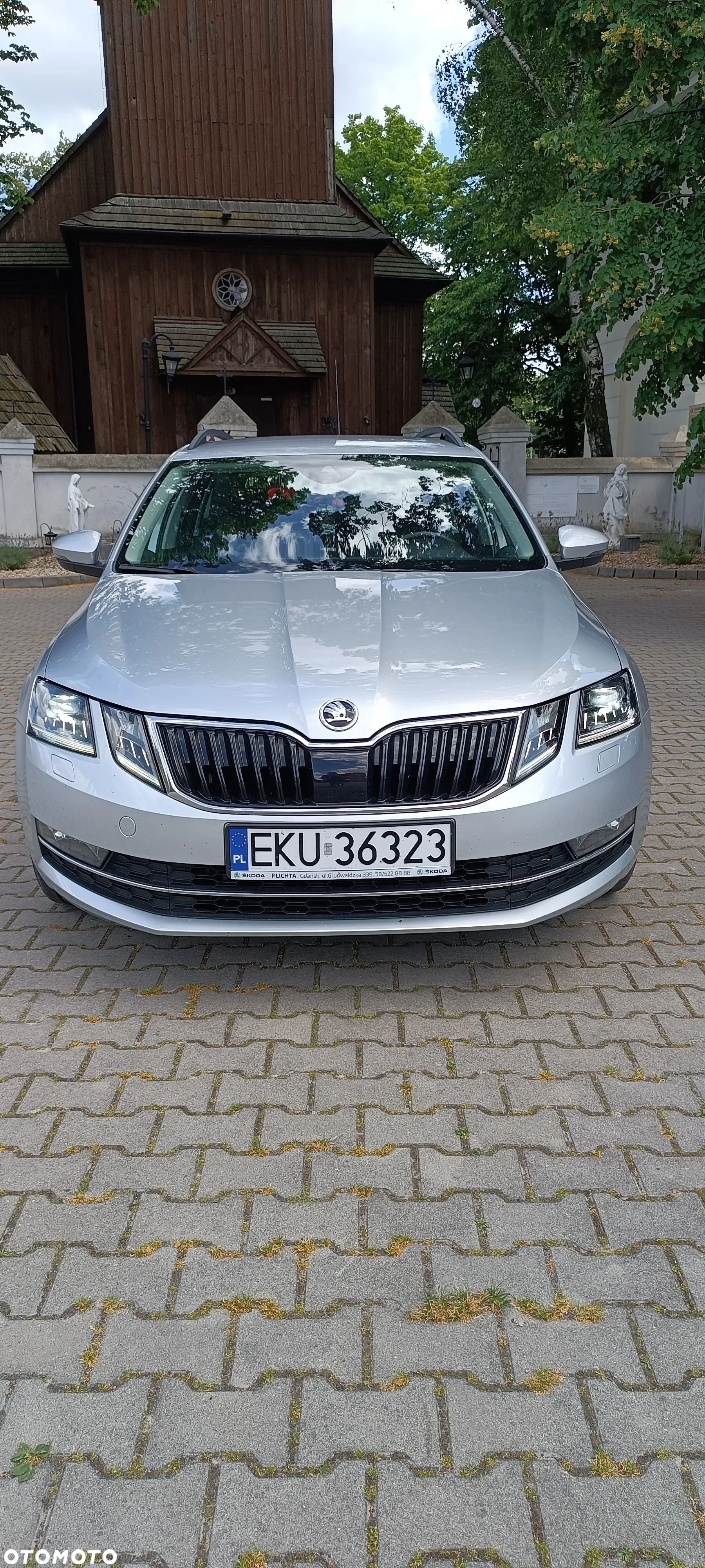 Skoda Octavia 2.0 TDI Ambition DSG EU6 - 1