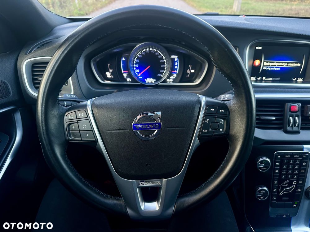 Volvo V40 - 6