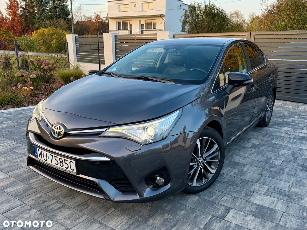 Toyota Avensis - 7