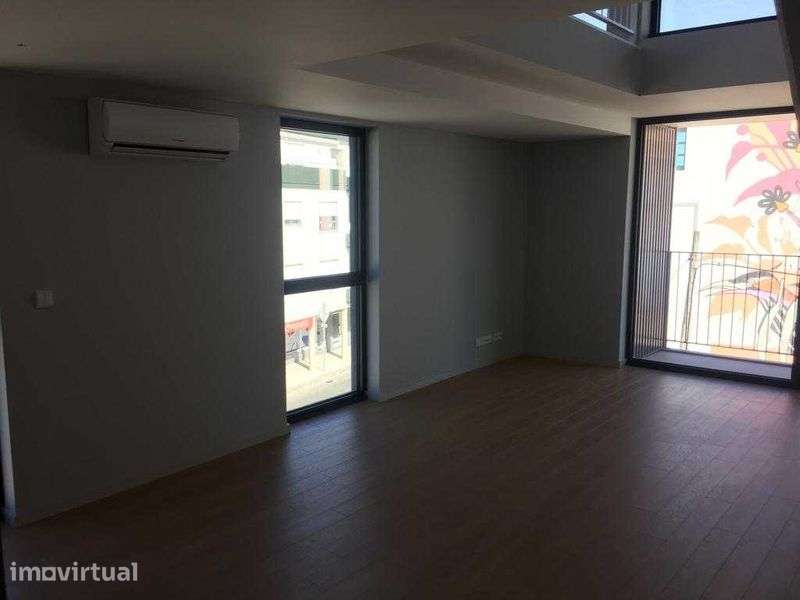 Apartamento T1 Duplex no centro de Estarreja - Grande imagem: 3/9