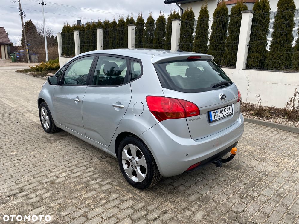 Kia Venga - 1