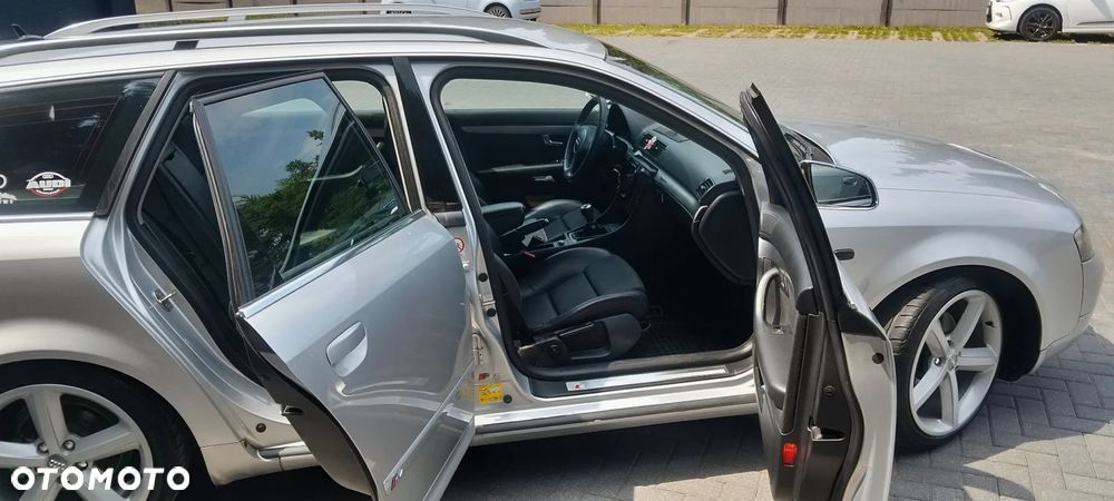 Audi A4 Avant - 13