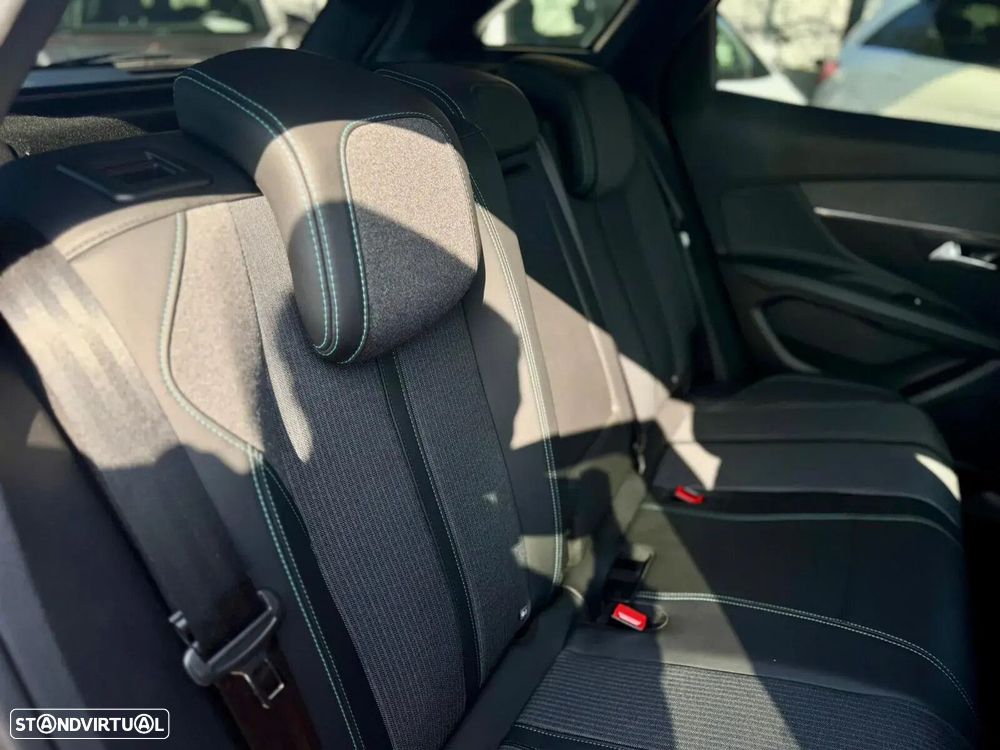 Peugeot 3008 - 21