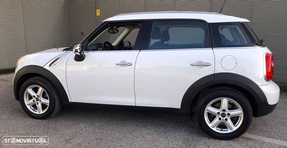 MINI Countryman Cooper D ALL4 - 5