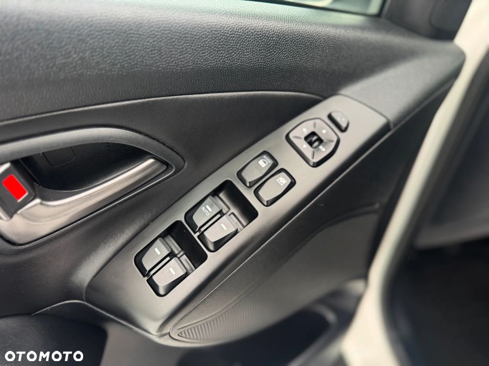 Hyundai ix35 1.6 GDI Premium 2WD - 25
