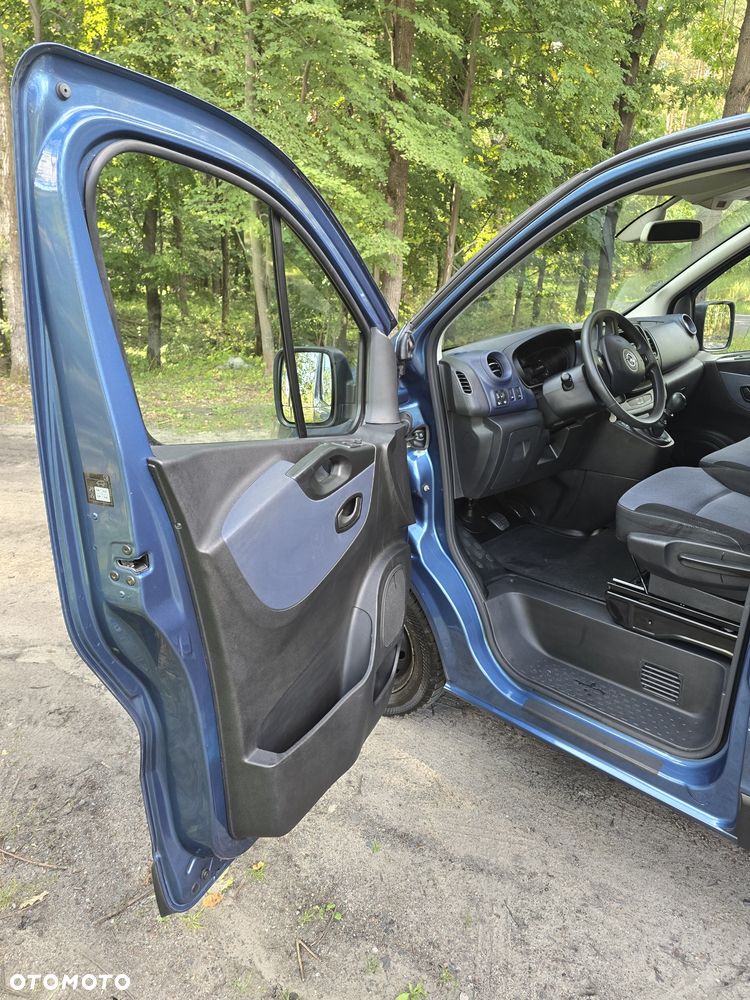 Opel Vivaro - 7