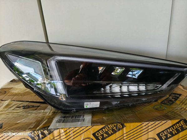 Farol direito full Led Hyundai Tucson
