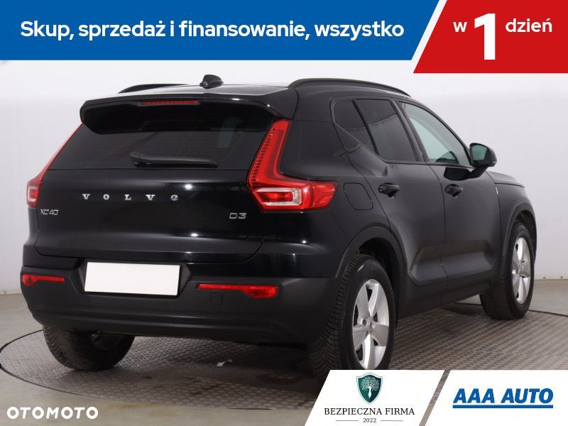 Volvo XC 40 - 7