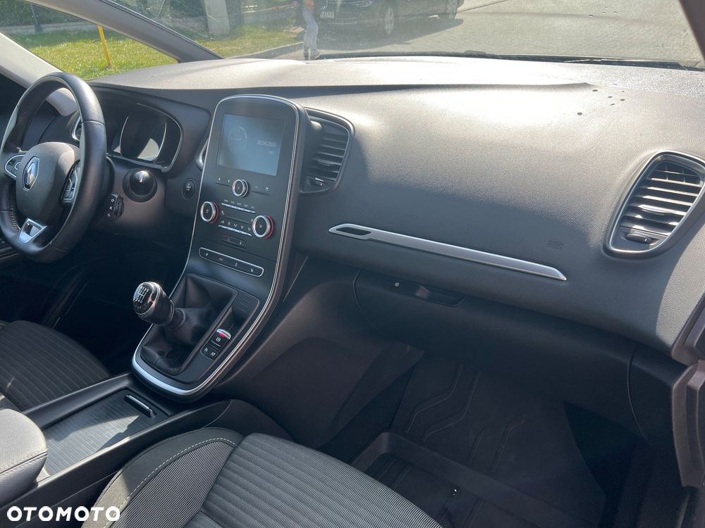 Renault Scenic ENERGY TCe 130 INITIALE PARIS - 22