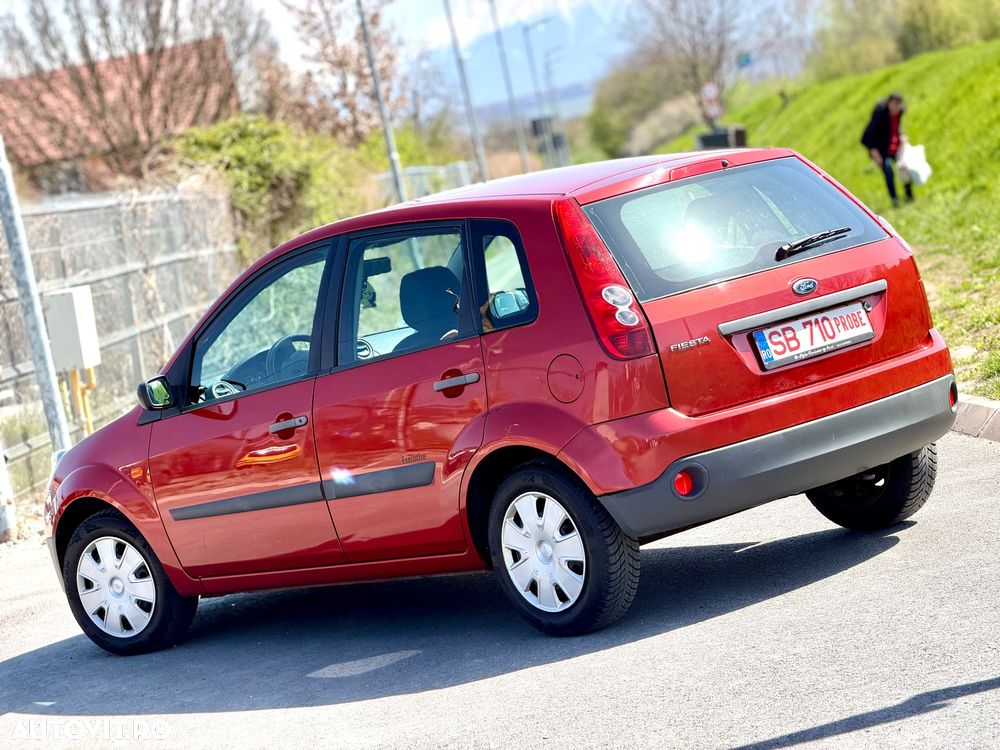 Ford Fiesta 1.4 Trend - 6