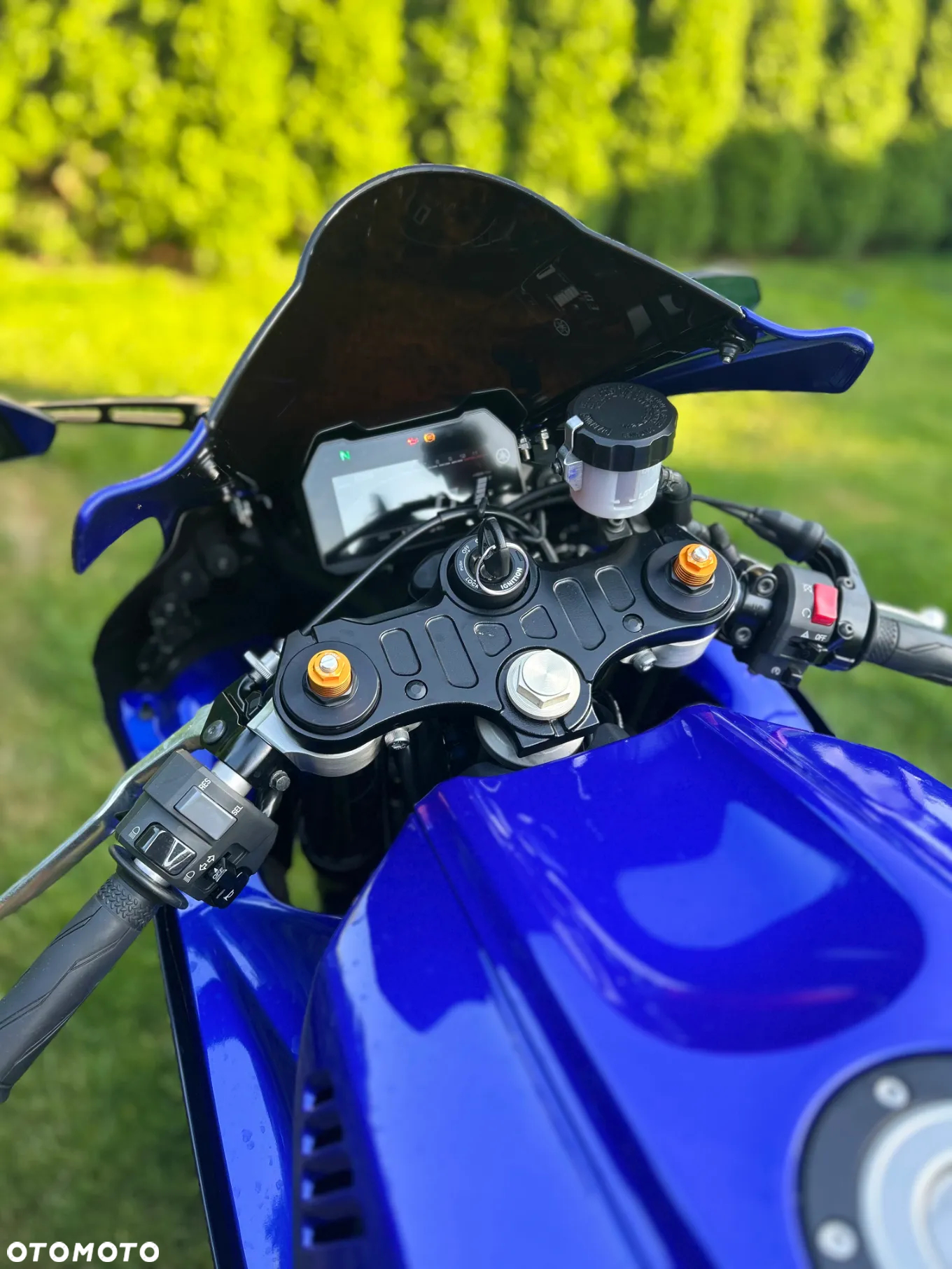 Yamaha R7 - 13