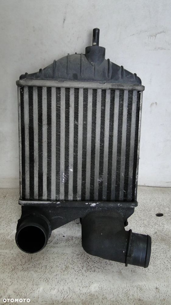 LANCIA MUSA CHŁODNICA POWIETRZA INTERCOOLER 1.9JTD - 2