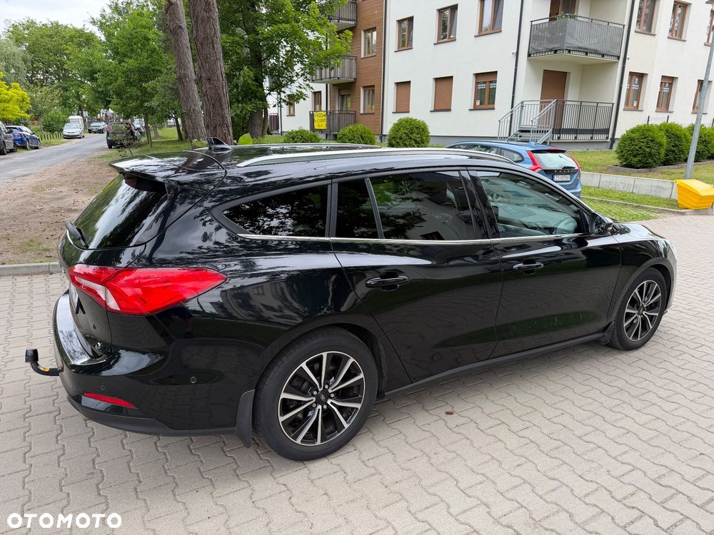 Ford Focus - 10