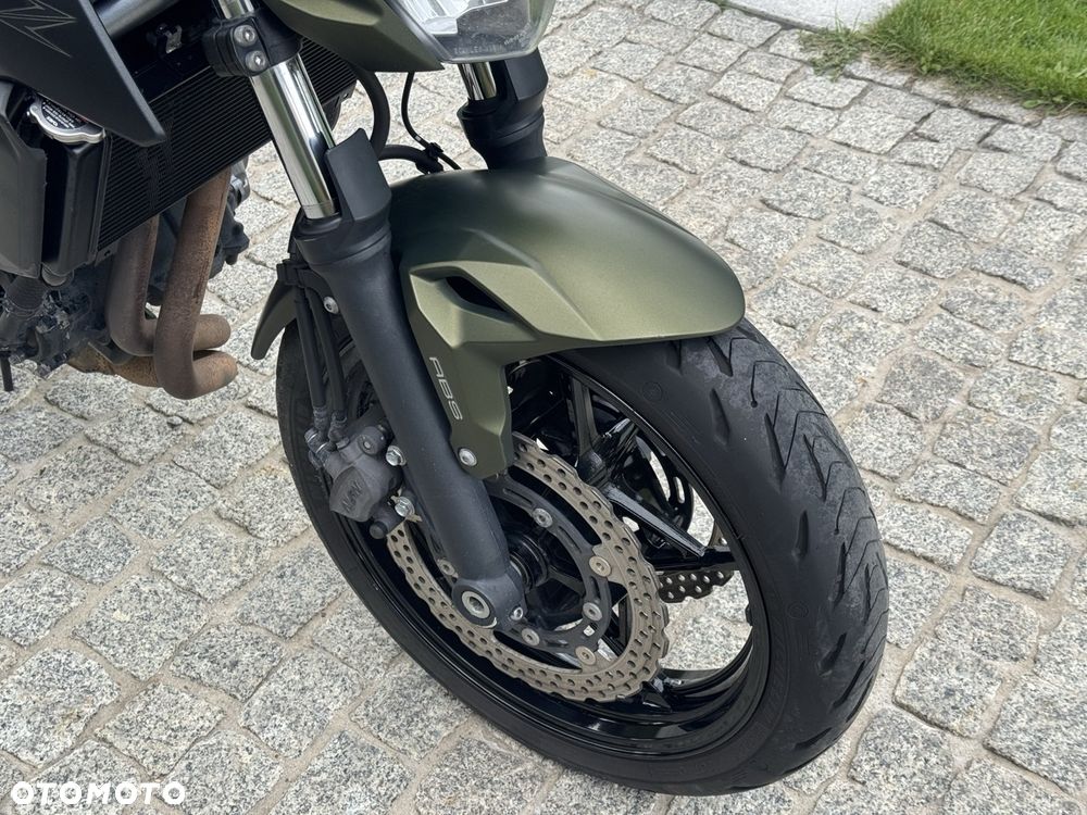Kawasaki Z - 8