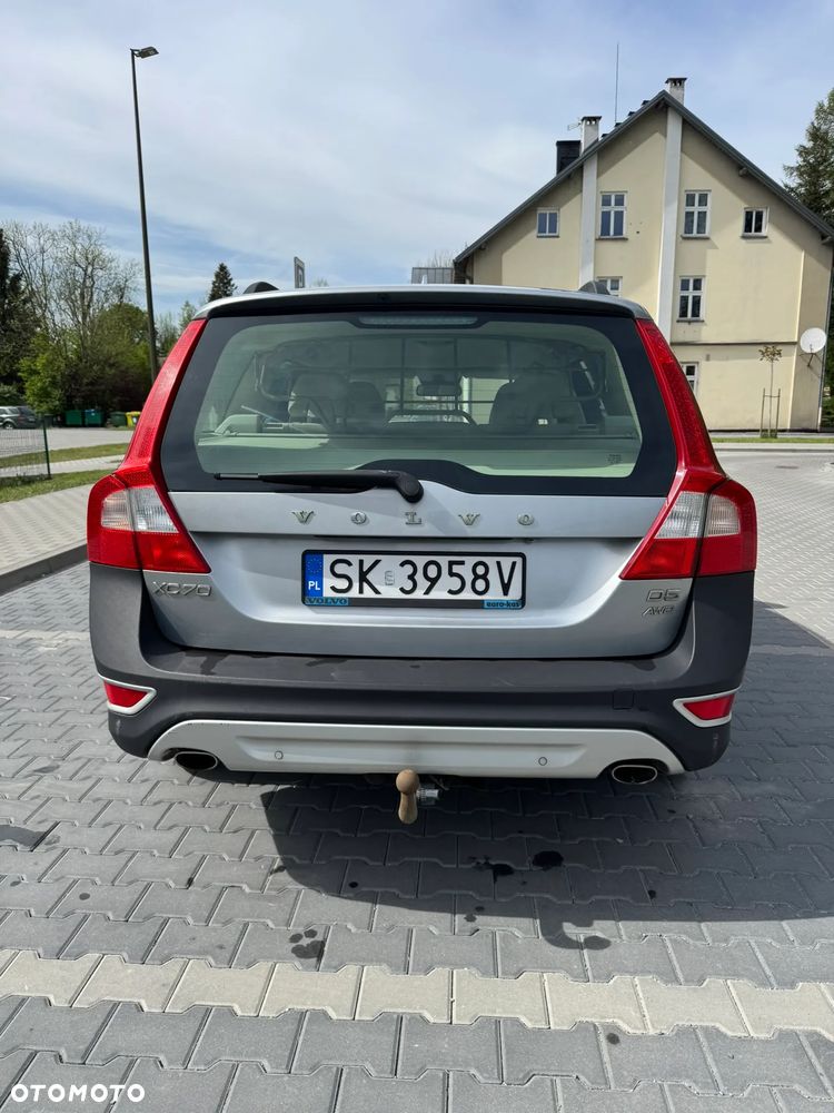 Volvo XC 70 - 8