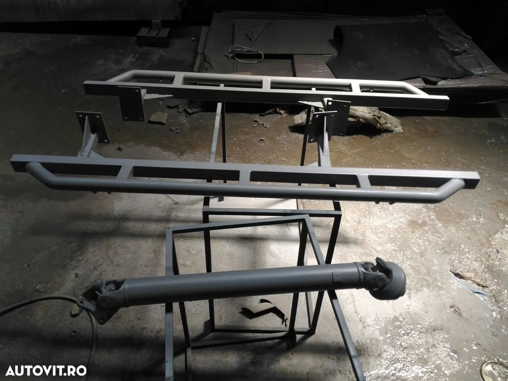 Mitsubishi Pajero - 24