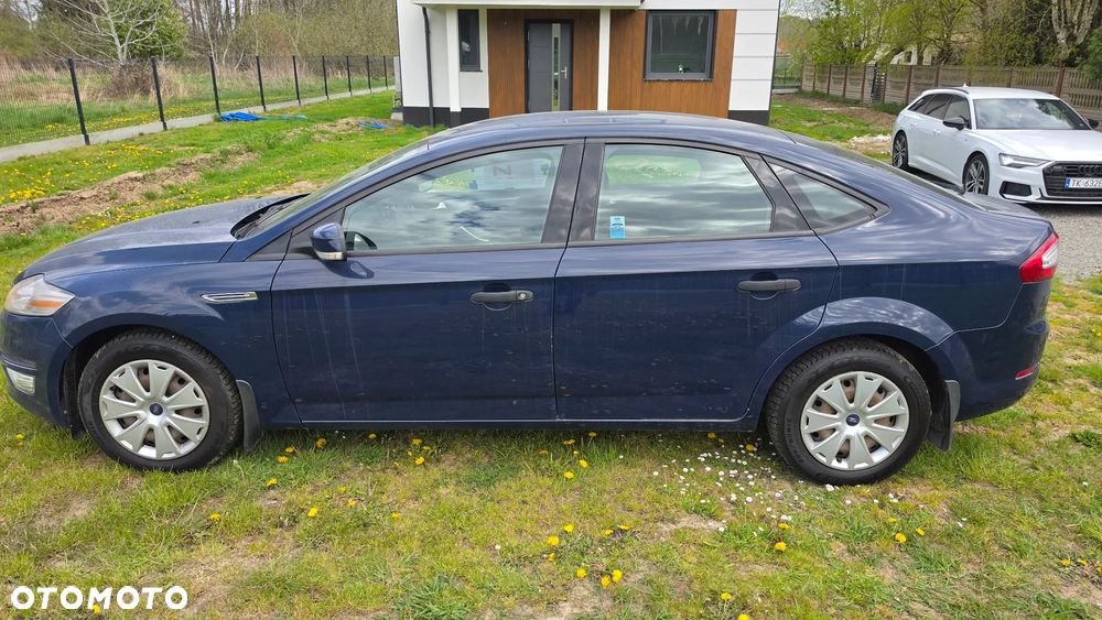 Ford Mondeo 2.0 TDCi Ambiente - 3