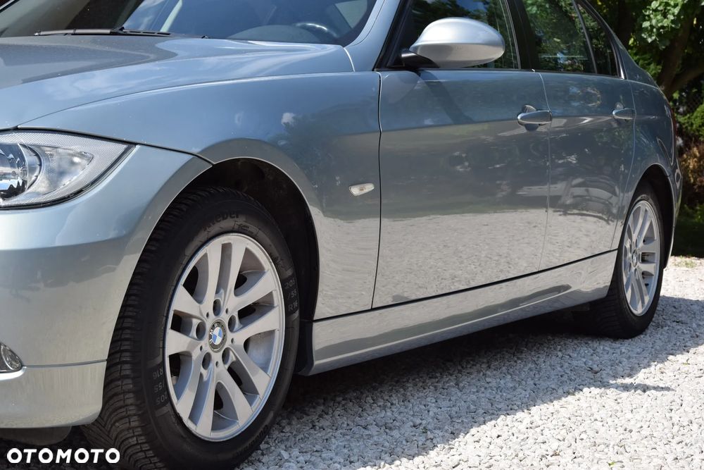 BMW Seria 3 - 14