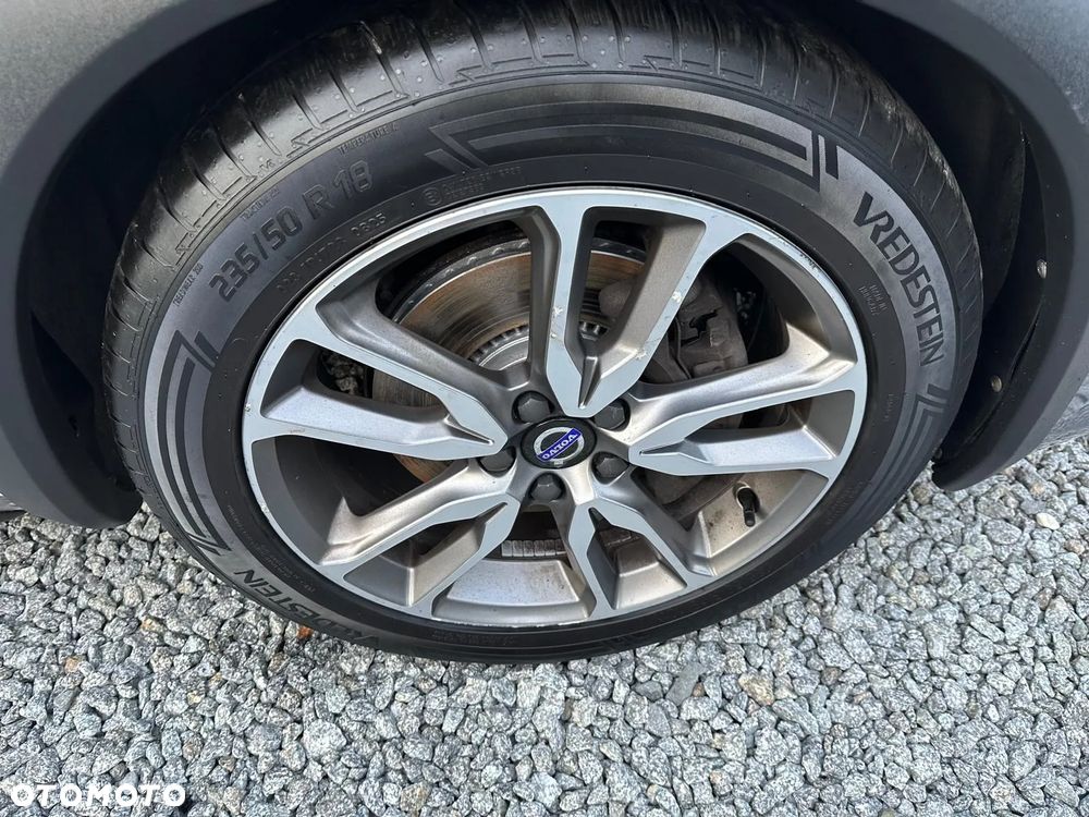 Volvo S60 D4 AWD Drive-E Dynamic Edition (Momentum) - 5