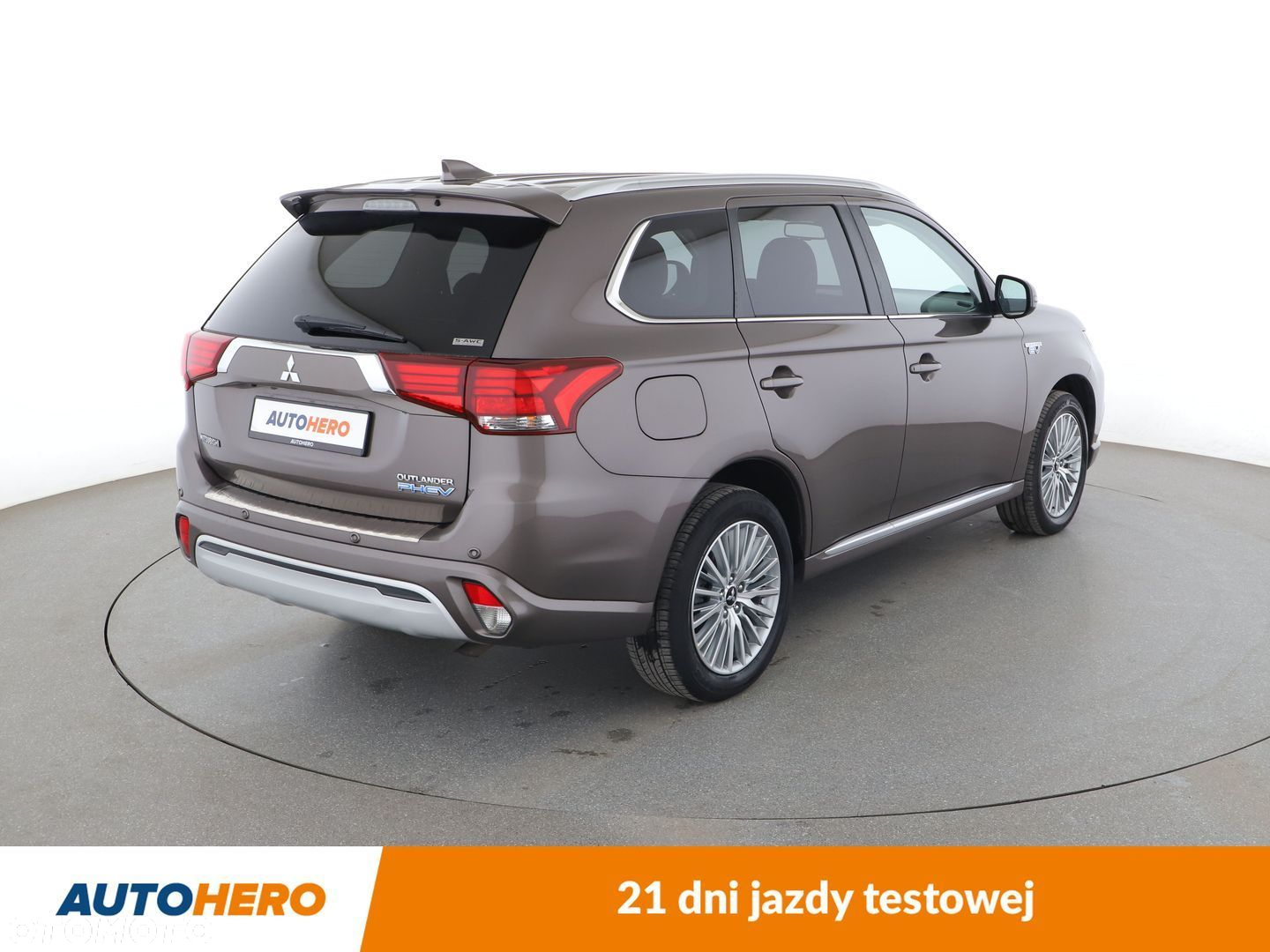 Mitsubishi Outlander - 6