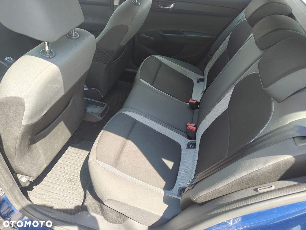 Skoda Fabia 1.0 Ambition - 6