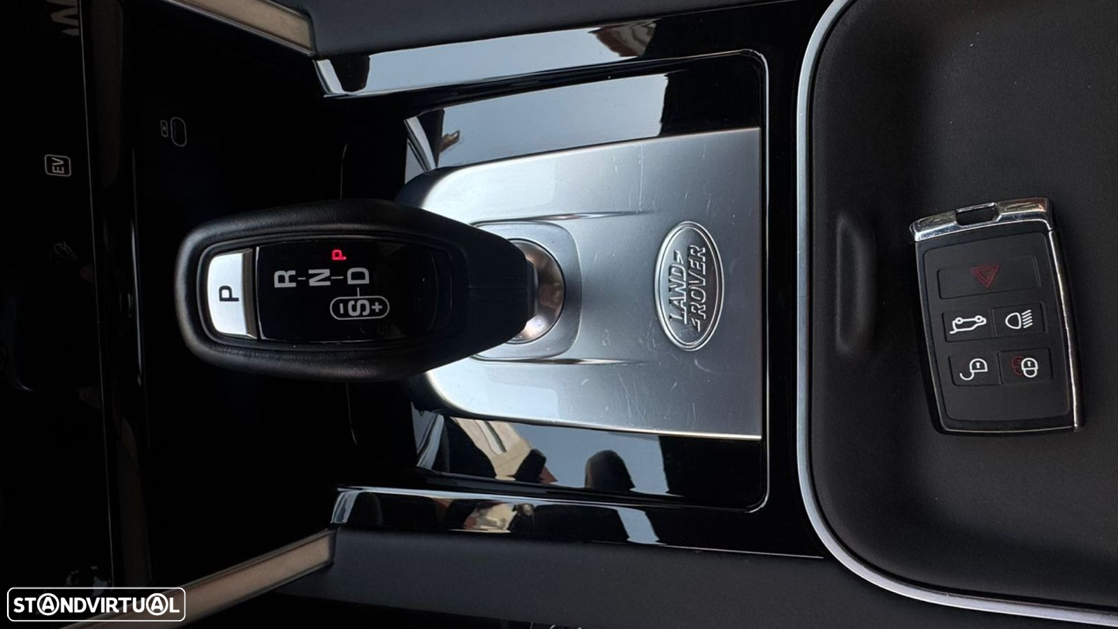 Land Rover Discovery Sport 1.5 I3 P300e AWD R-Dynamic S - 10