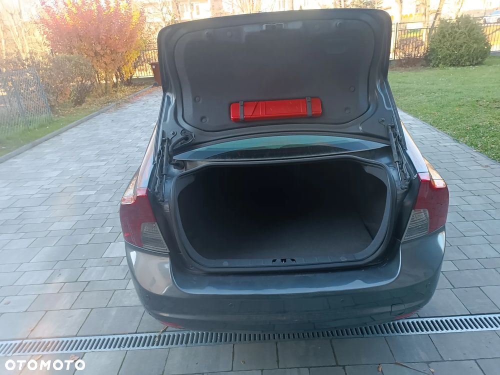 Volvo S40 2.0D DPF Powershift Momentum - 19