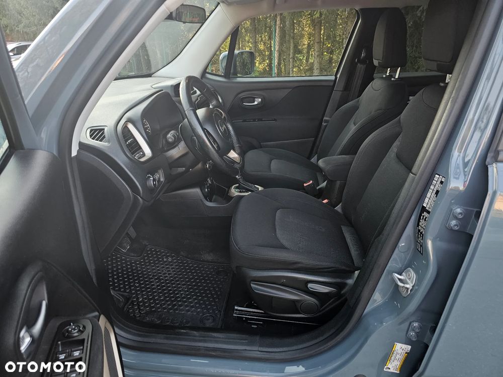 Jeep Renegade - 15