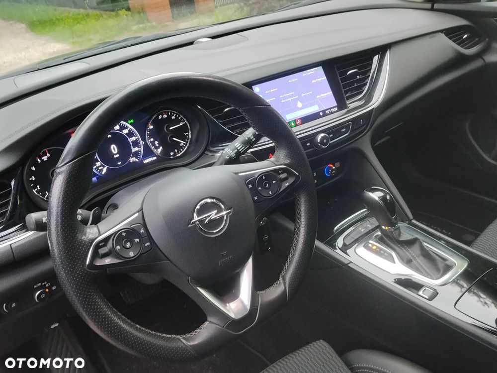 Opel Insignia - 8