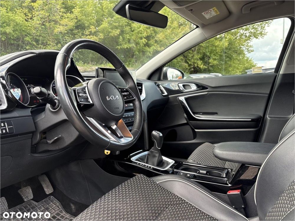 Kia Ceed 1.5 T-GDI L - 13