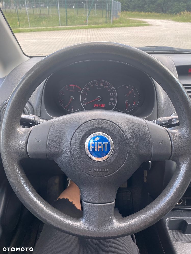 Fiat Sedici 1.9 Multijet 4x2 Dynamic Plus - 22