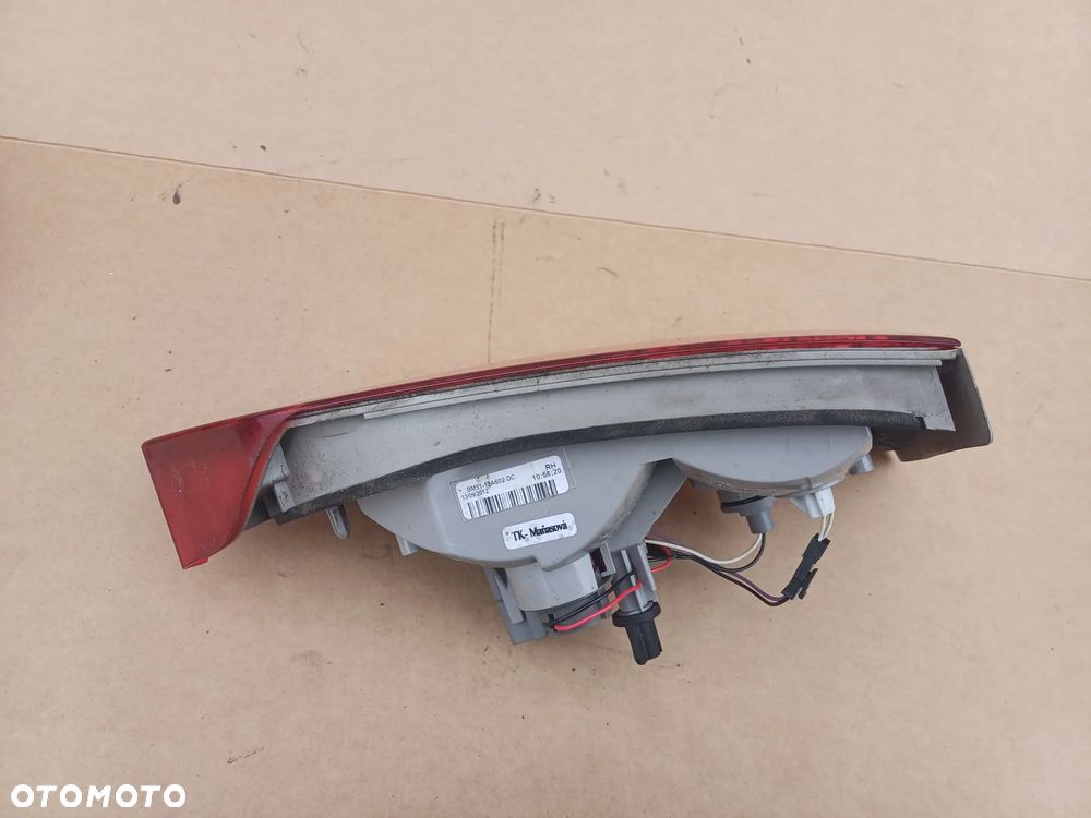 Focus MK3 kombi lampa prawy tył w klapę led 10-14 - 7