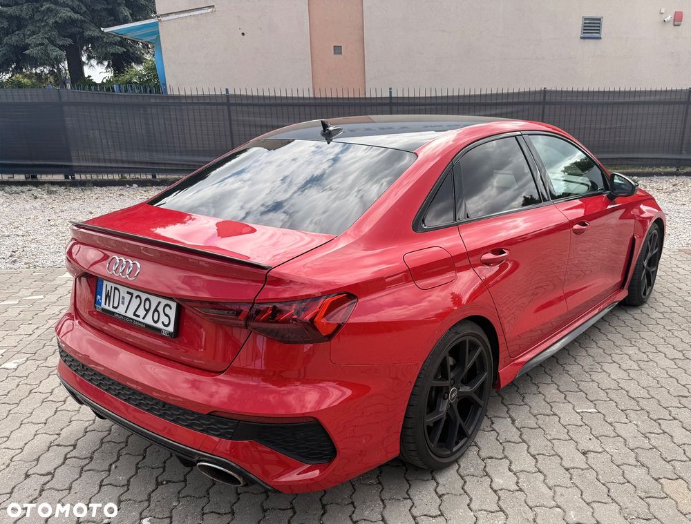 Audi RS3 Limousine - 5