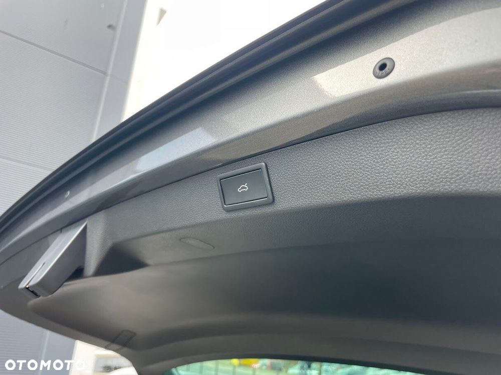 Skoda Karoq 1.5 TSI ACT Sportline DSG - 11