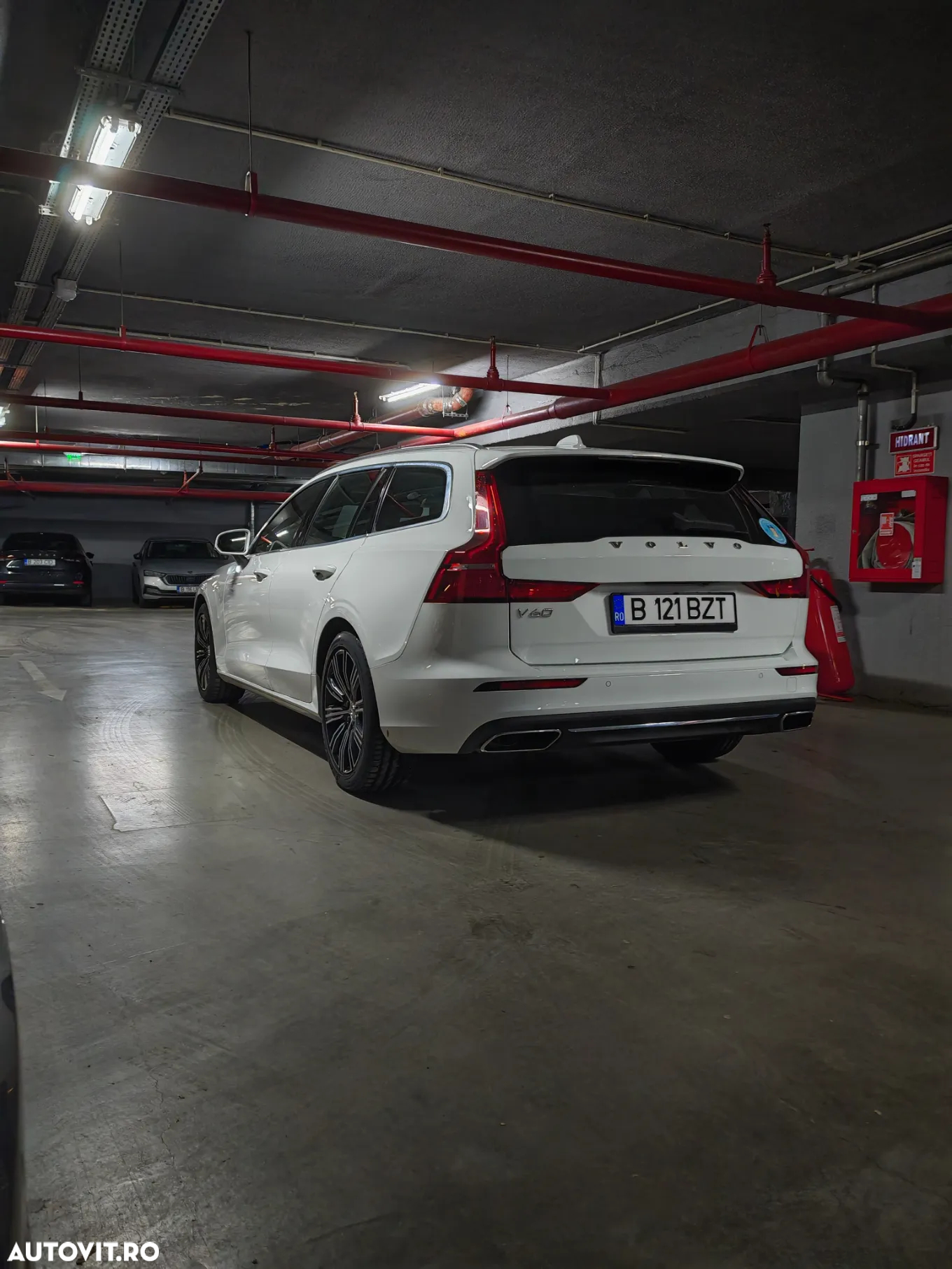 Volvo V60 B4 B DKG Core - 12