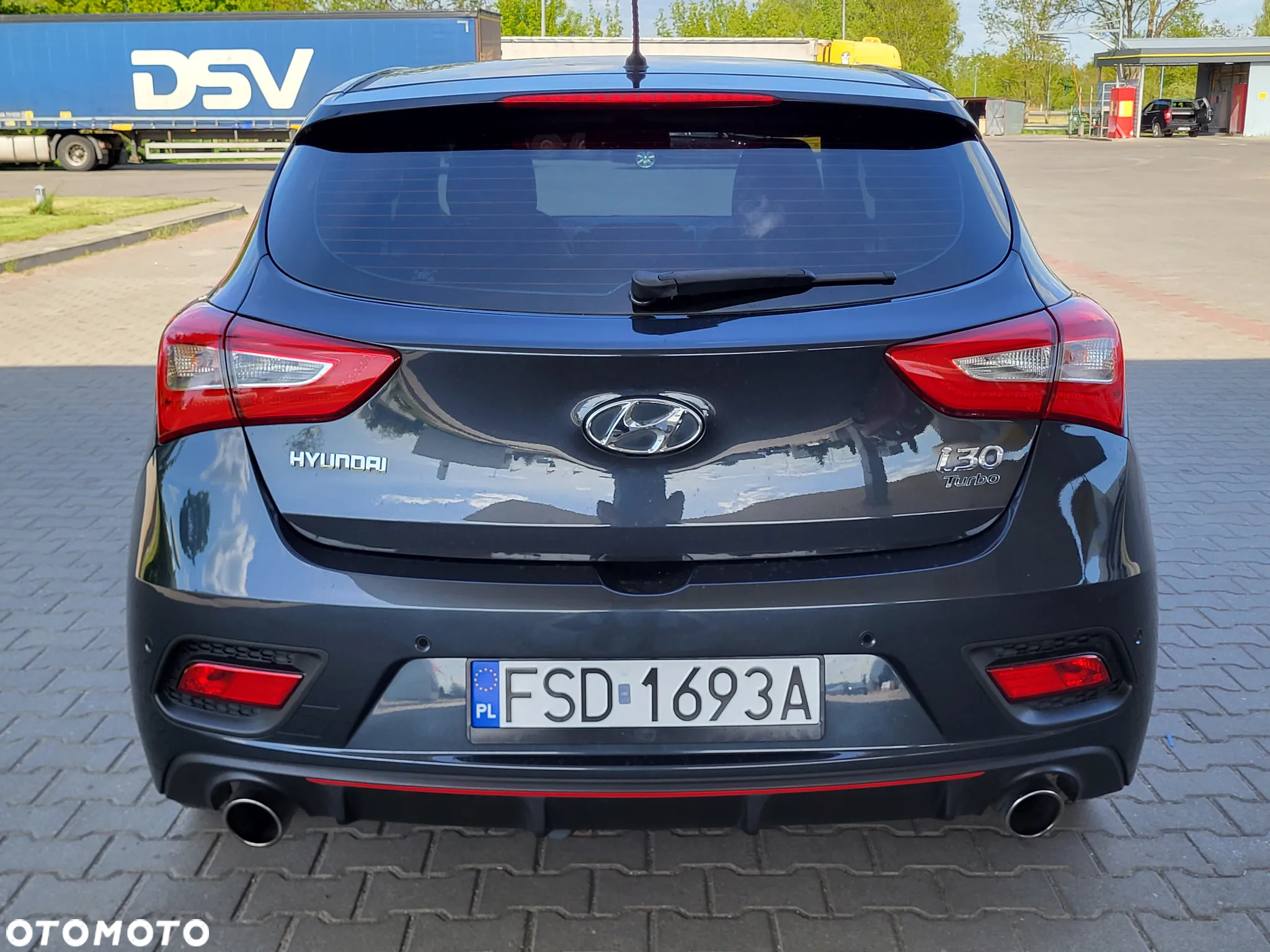 Hyundai i30 1.6 GDI Turbo Luxury - 9