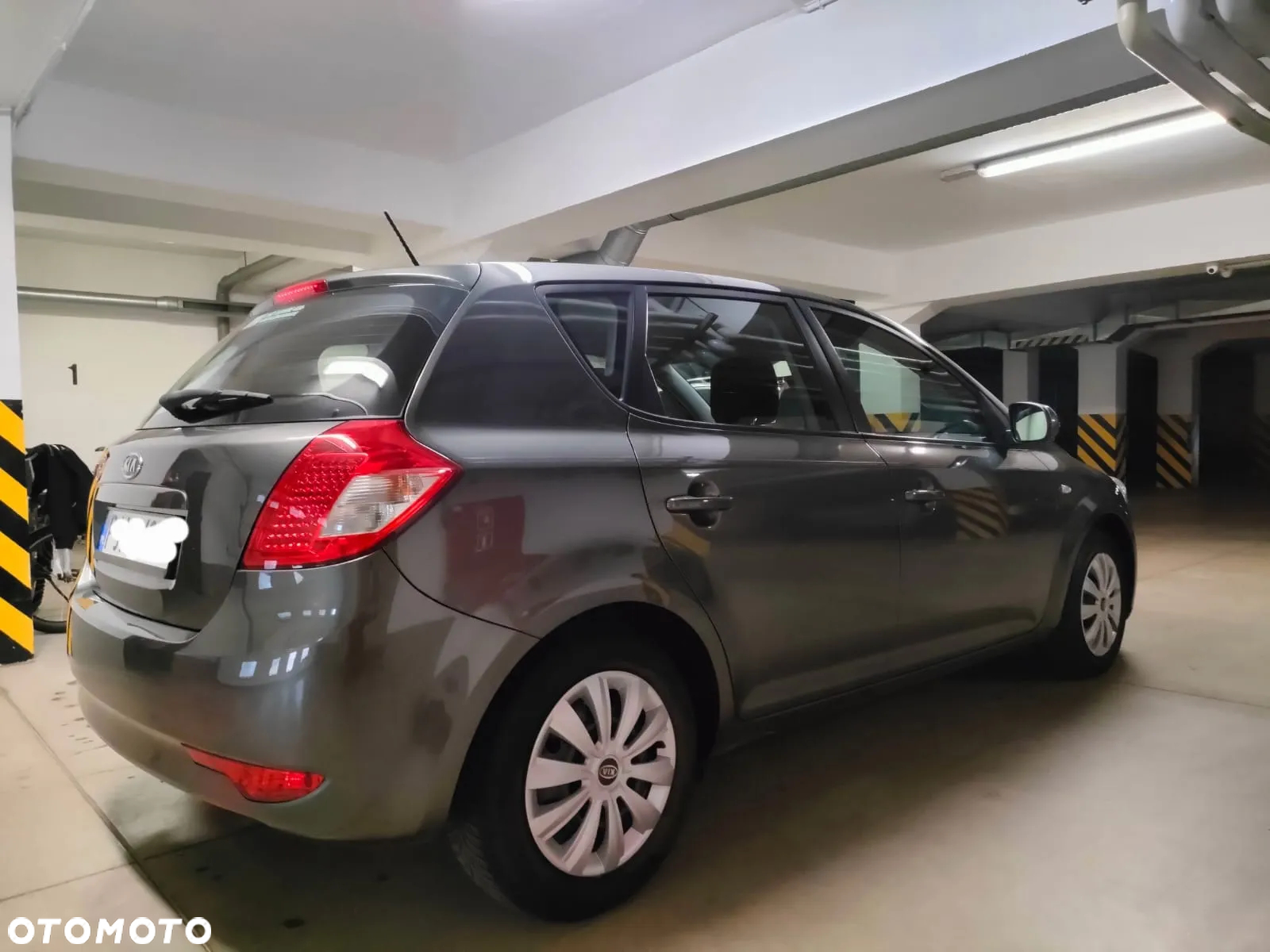 Kia Ceed - 3