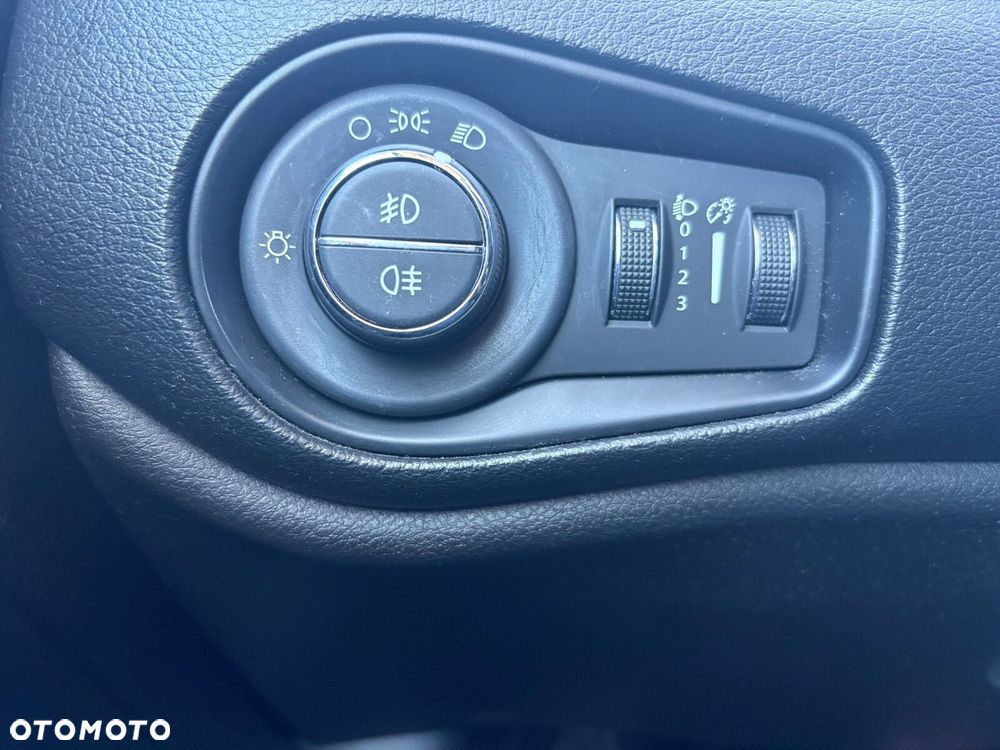 Jeep Renegade 1.3 GSE T4 Turbo Longitude FWD S&S - 18
