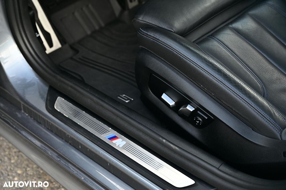 BMW Seria 5 530i xDrive AT - 22