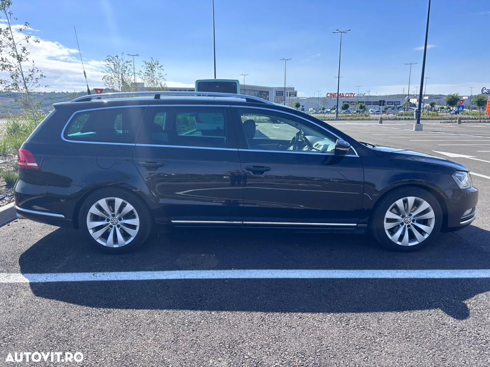 Volkswagen Passat Variant 2.0 TDI DSG BlueMotion Technology Exclusive - 3