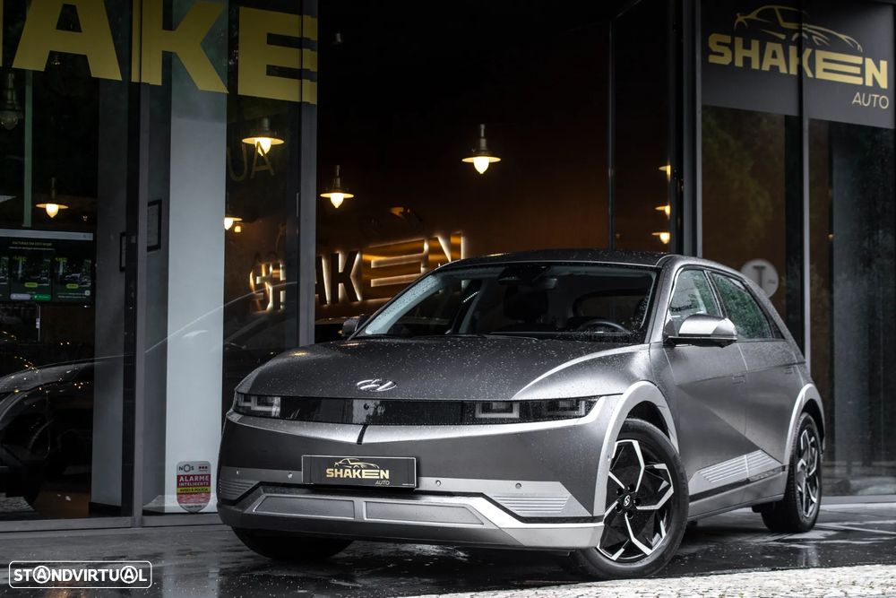 Hyundai Ioniq 5 72,6 kWh 4WD Dynamiq - 1