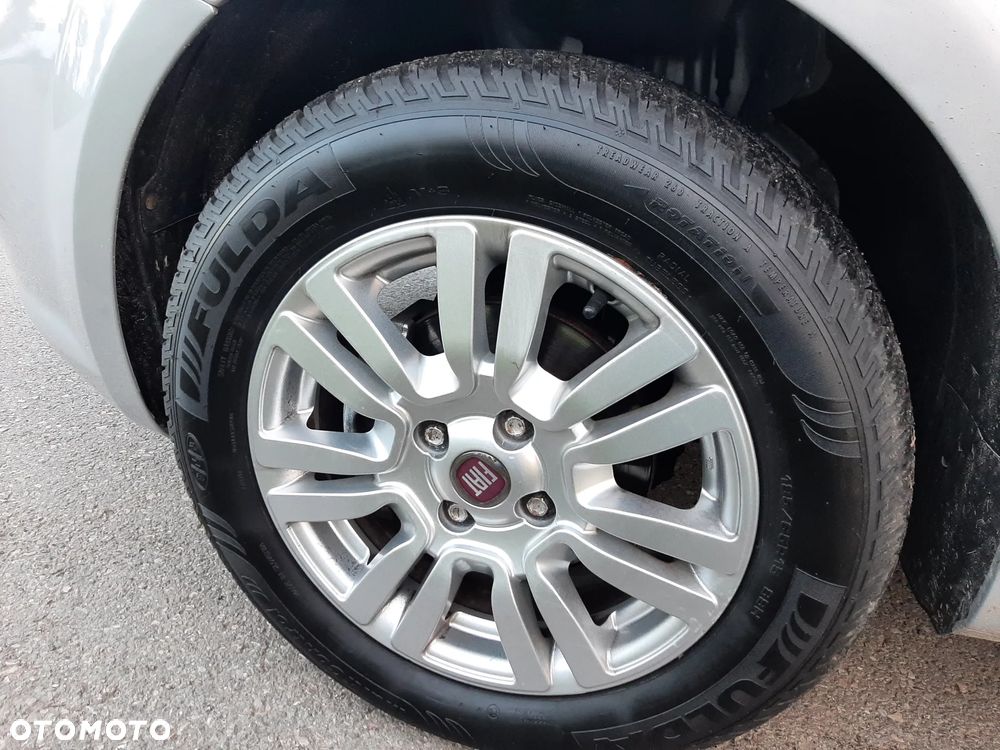 Fiat Punto Evo 1.4 8V Dynamic - 20