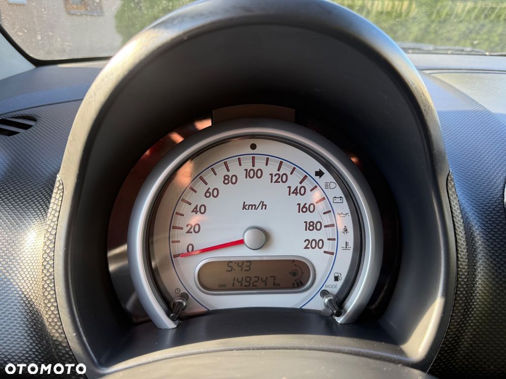 Suzuki Splash 1.0 Comfort - 19