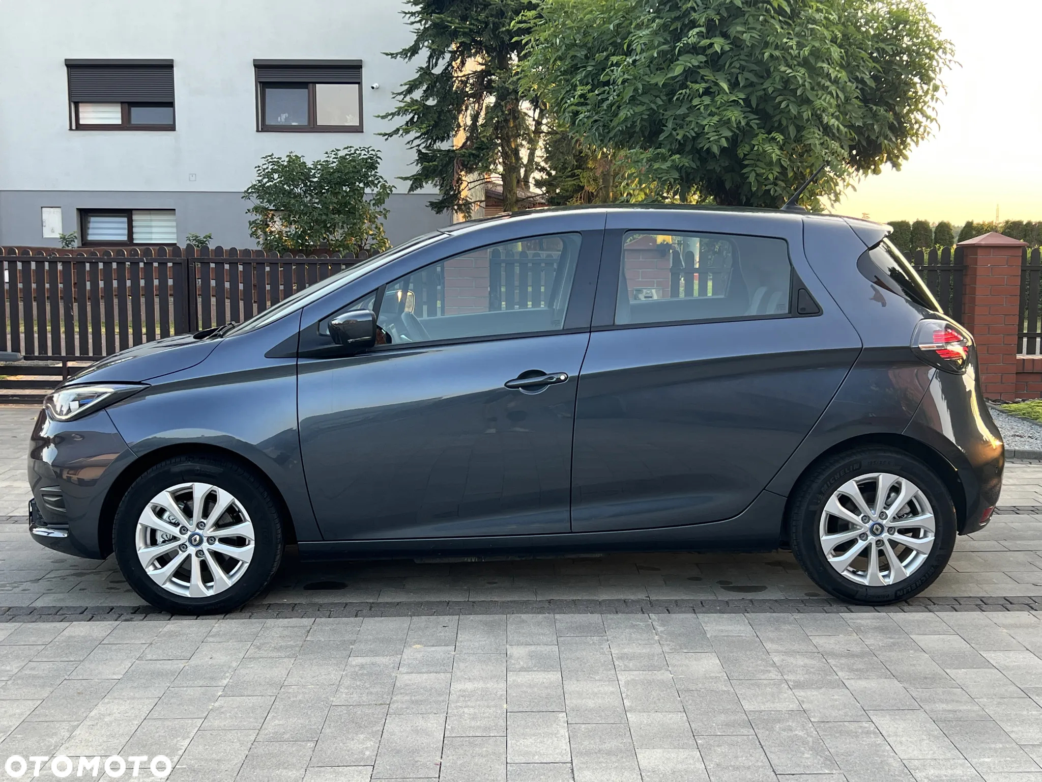 Renault Zoe - 6