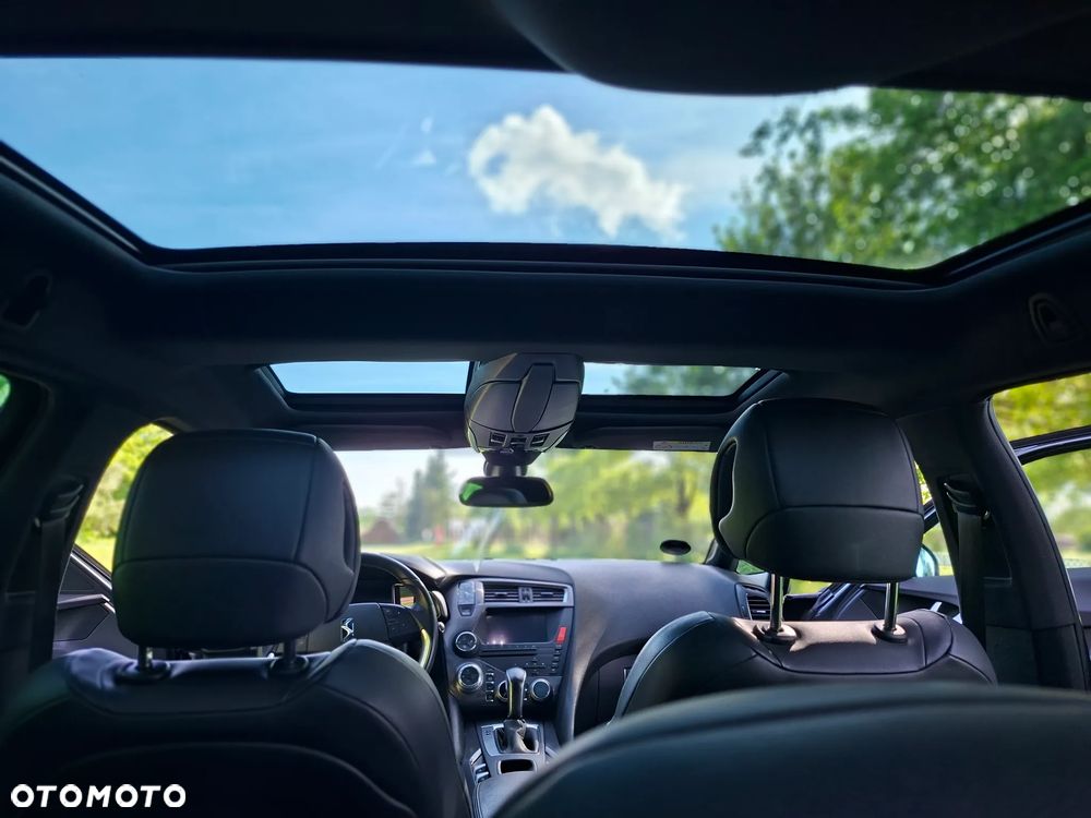 DS Automobiles DS 5 - 12