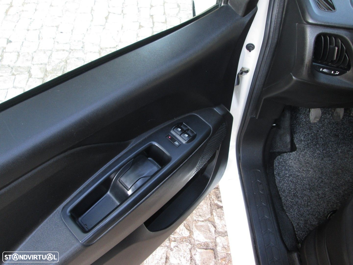 Fiat Doblo 1.6 MJ XL 3L - 14