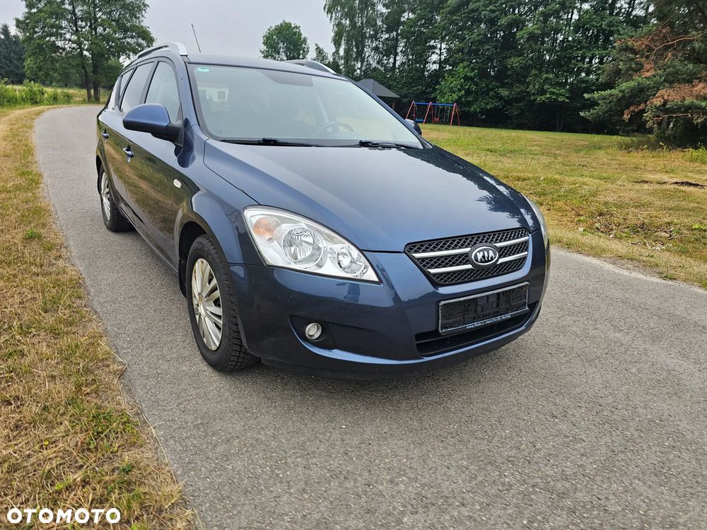 Kia Ceed - 15