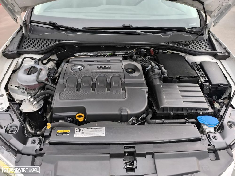 SEAT Leon 2.0 TDI DPF S&S DSG FR - 61